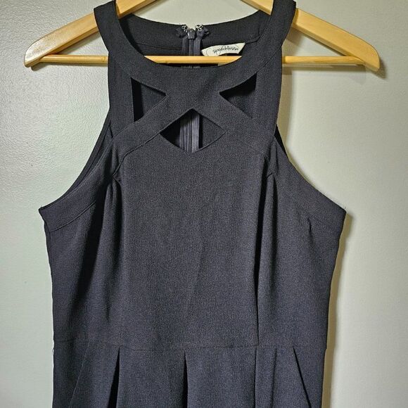 EUC SPEECHLESS BLACK CUT OUT HALTER NECK SKATER DRESS SIZE LARGE - Picture 2 of 14